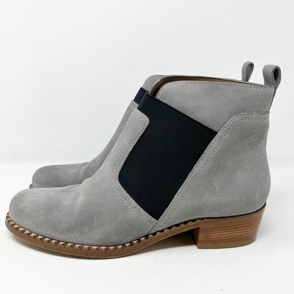 Marc by Marc Jacobs Suede Leather Chelsea Boots in Grey and Black Size 38 / US 8 - Picture 2 of 13